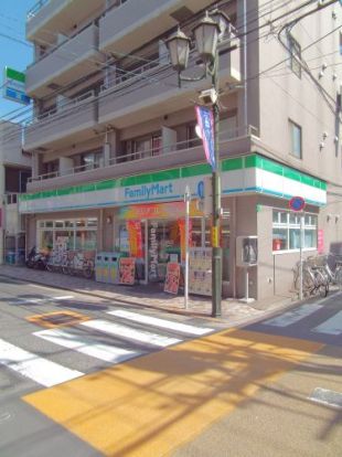ファミリーマート田中屋西大井店の画像