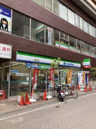 ファミリーマート　町田鶴川駅北店の画像
