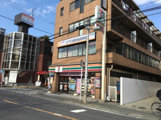 セブン‐イレブン 川崎登戸新町店の画像
