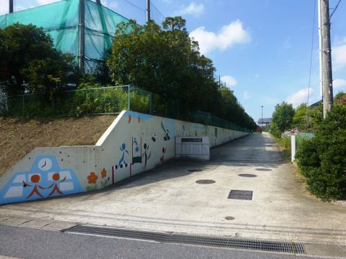 市原市立ちはら台南中学校の画像