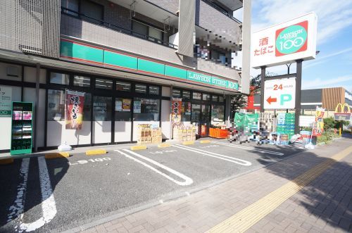 ローソンストア100 上戸田一丁目店の画像