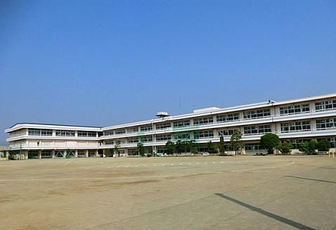中山小学校の画像