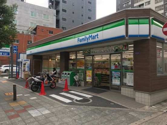 ファミリーマート福島駅北店の画像