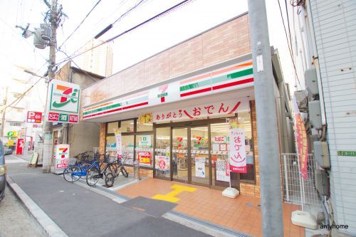 セブンイレブン　梅田高速ビル店の画像