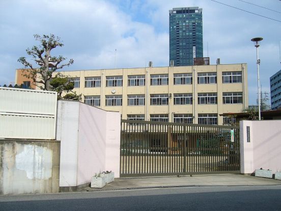 大阪市立 上福島小学校の画像