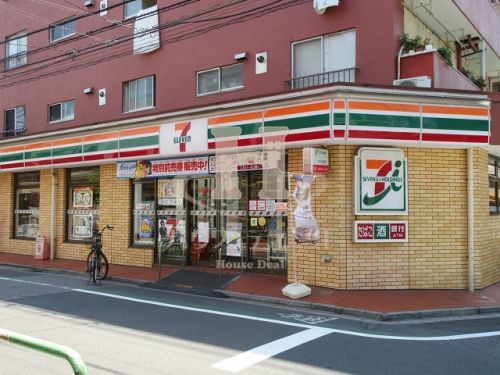 セブンイレブン荒川西尾久7丁目店の画像