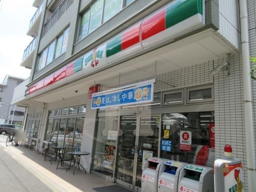 サンクス 赤羽北二丁目店の画像