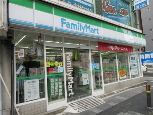 ファミリーマート赤羽南店の画像