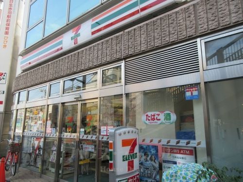 セブン-イレブン赤羽駅西口店の画像