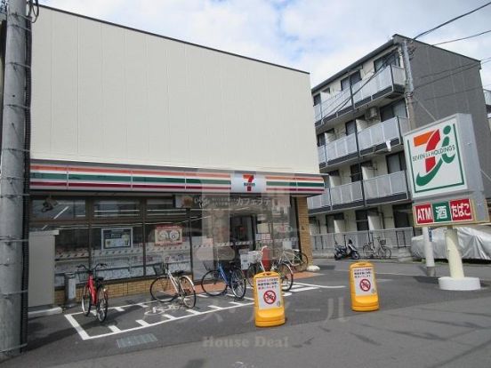 セブン-イレブン北区岩淵北本通り店の画像