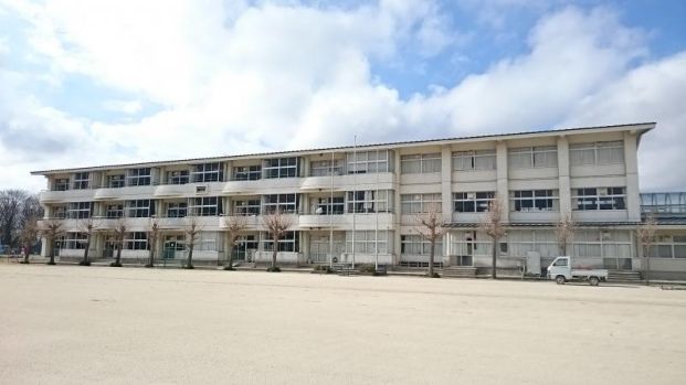 君津市立八重原中学校の画像