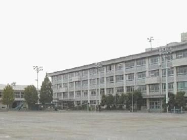 川越市立広谷小学校の画像