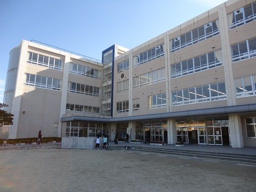 新潟市立東山の下小学校の画像
