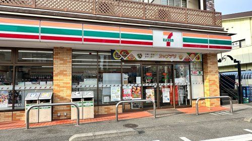 セブン-イレブン三鷹牟礼４丁目店の画像