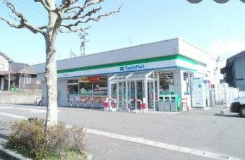 ファミリーマート新潟内野山手店の画像