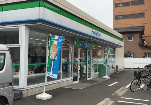 ファミリーマート新潟寺山二丁目店の画像