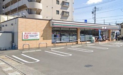 セブン-イレブン 坂戸泉町店の画像