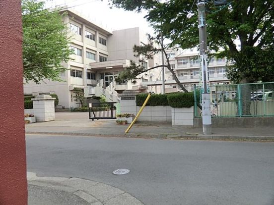 所沢市立　安松中学校の画像