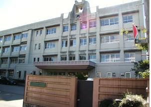 甲府市立西中学校の画像