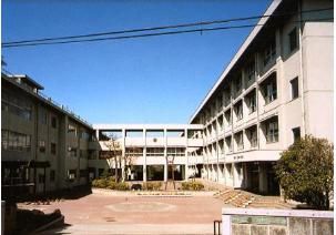 甲府市立北中学校の画像