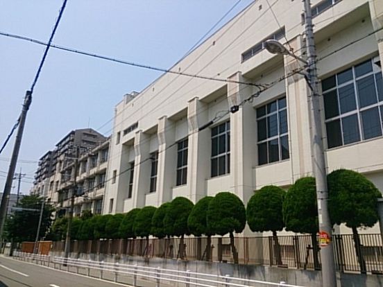 大阪市立八阪中学校の画像