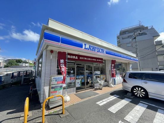 ローソン 川崎生田八丁目店の画像