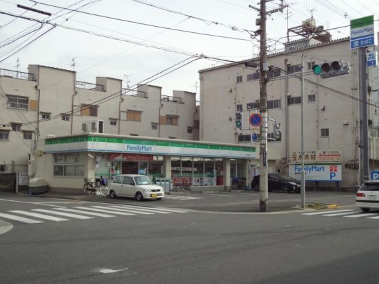 ファミリーマート高井田柳通店の画像