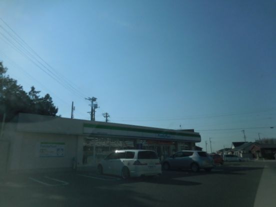 ファミリーマート 安城桜井小学校北店の画像