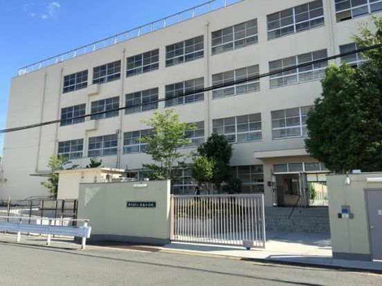 東大阪市立大蓮小学校の画像