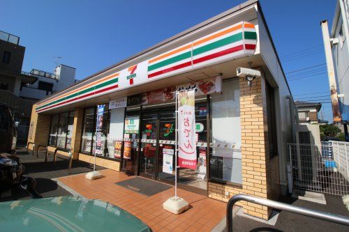 セブンイレブン横須賀根岸町4丁目店の画像