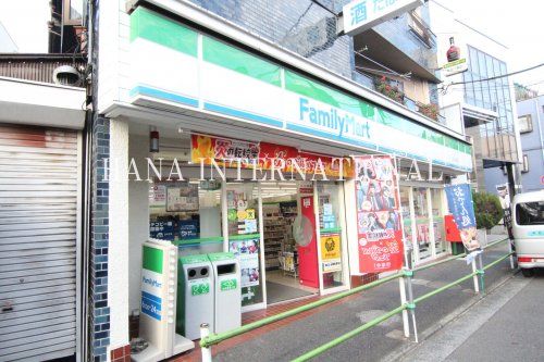 ファミリーマート吉川金町店の画像