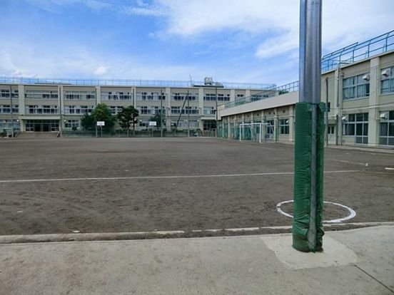 杉並区立東原中学校の画像