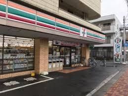 セブンイレブン 戸田新曽南店の画像