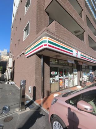 セブンイレブン 西千葉駅南口店の画像