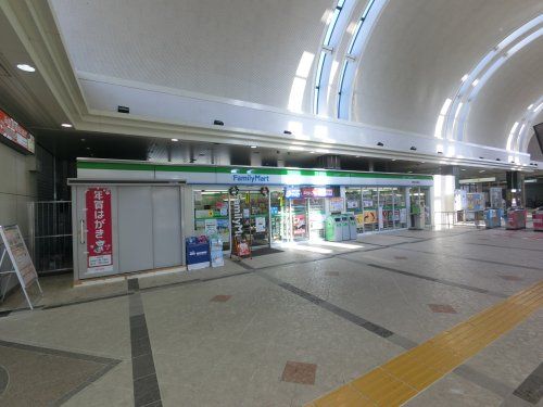 ファミリーマート　印西牧の原駅店の画像