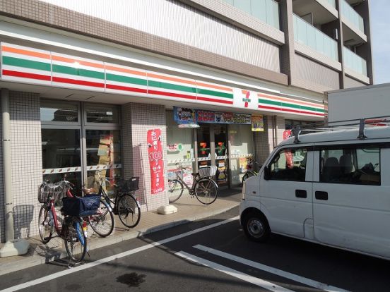 セブンイレブン「東六郷2丁目店」の画像