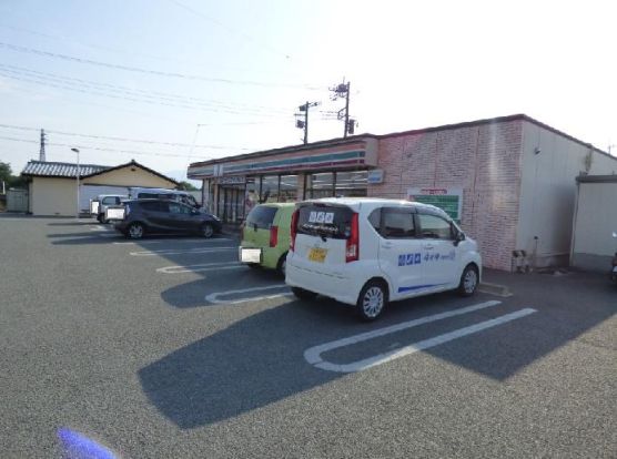 セブン-イレブン甲府音羽橋店の画像