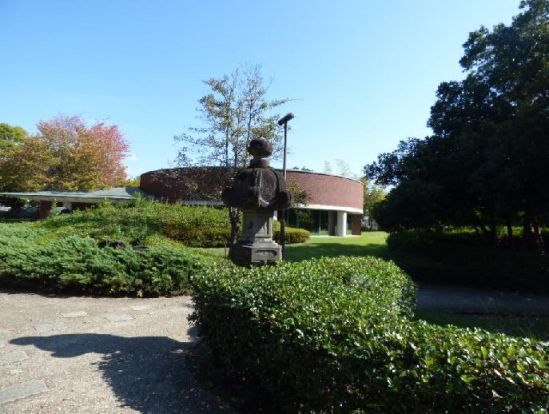 山梨県立美術館の画像