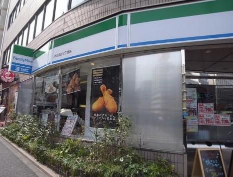 ファミリーマート西五反田七丁目店の画像