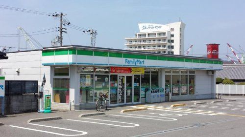 ファミリーマート高知仁井田店の画像