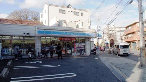 ローソン 大阪経大北店の画像