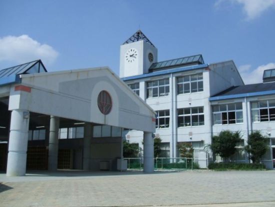三田市立富士中学校の画像