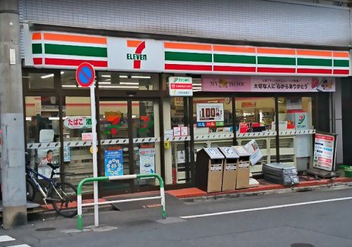 セブン-イレブン豊島千早１丁目店の画像