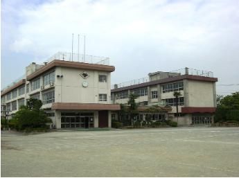  甲府市立山城小学校の画像