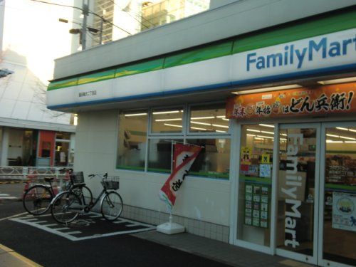 ファミリーマート 両国亀沢2丁目店の画像