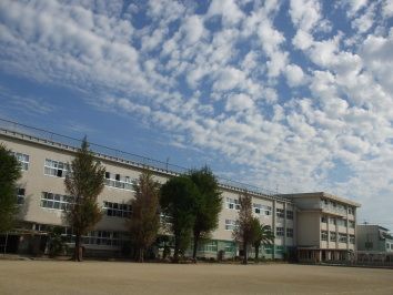 高岡中学校の画像