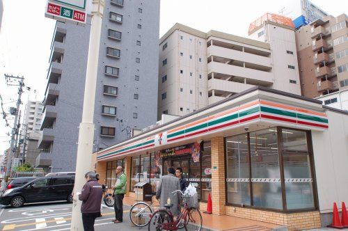 セブン-イレブン大阪ＯＣＡＴ前店の画像