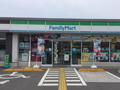 ファミリーマート南国岡豊店の画像