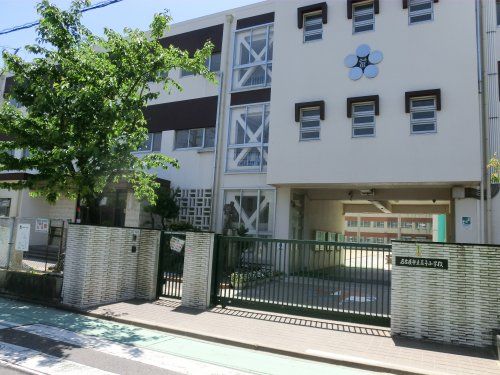 名古屋市立荒子小学校の画像