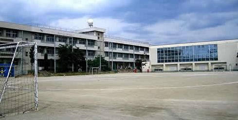 笛吹市立石和東小学校の画像